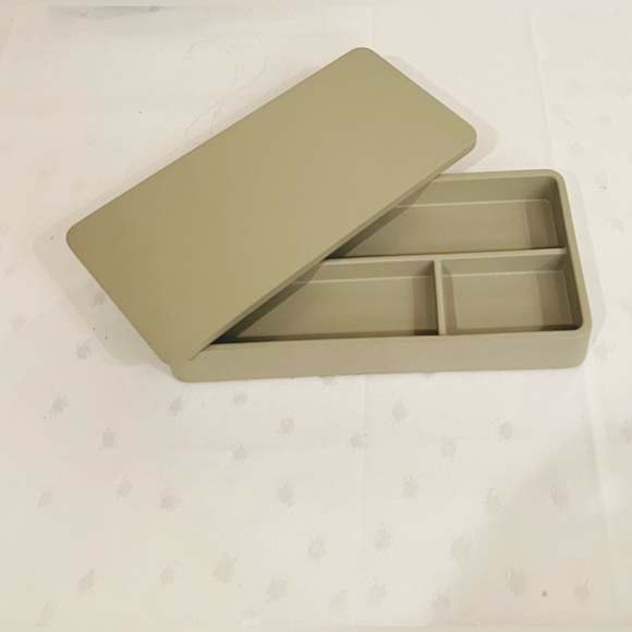 NEW Zone Denmark Desk Organizer in Concrete - Picture 4 of 7